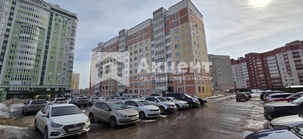 Продам трехкомнатную (3-комн.) квартиру, Революционная ул, 30, Иваново г