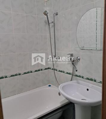 Продам трехкомнатную (3-комн.) квартиру, Революционная ул, 30, Иваново г