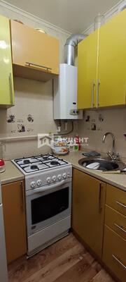 Продам двухкомнатную (2-комн.) квартиру, Владимирская ул, 25, Кохма г