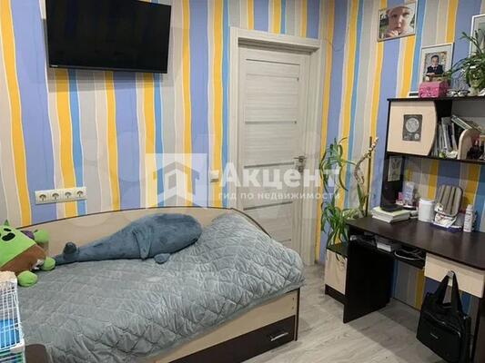 Продам трехкомнатную (3-комн.) квартиру, 1-я Полевая ул, 53, Иваново г