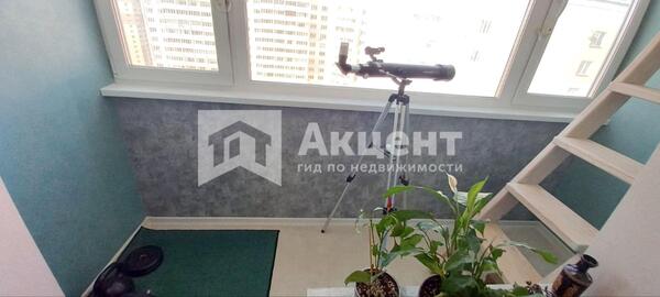 Продам трехкомнатную (3-комн.) квартиру, Рождественский мкр, 10, Иваново г