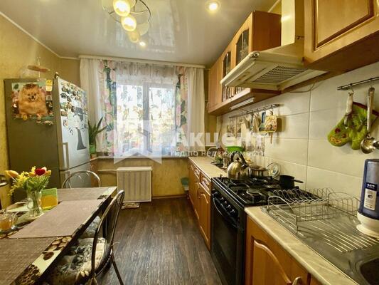 Продам трехкомнатную (3-комн.) квартиру, 1-я Полевая ул, 38, Иваново г