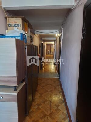 Продам комнату в 8-комн. квартире, Смирнова ул, 80А, Иваново г