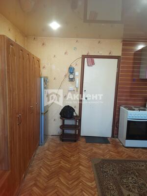Продам комнату в 8-комн. квартире, Смирнова ул, 80А, Иваново г