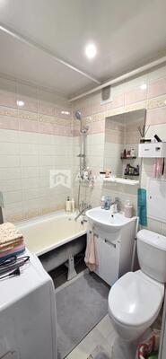 Продам двухкомнатную (2-комн.) квартиру, Строителей пр-кт, 3, Иваново г