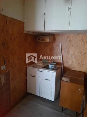 Продам комнату в 4-комн. квартире, Красных Зорь ул, 1, Иваново г