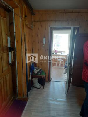 Продам комнату в 4-комн. квартире, Красных Зорь ул, 1, Иваново г