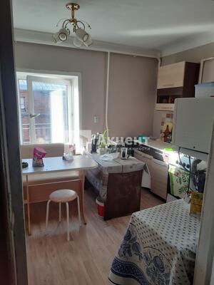 Продам комнату в 4-комн. квартире, Красных Зорь ул, 1, Иваново г