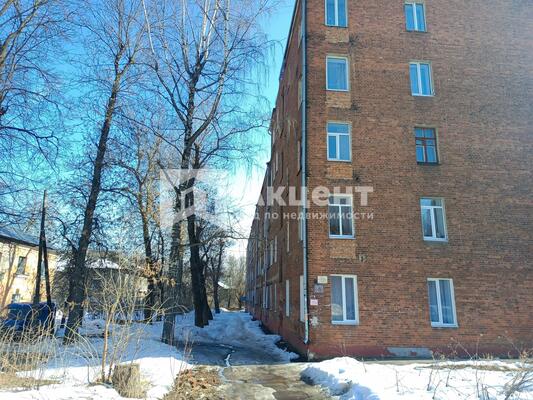 Продам двухкомнатную (2-комн.) квартиру, Коммунальный пер, 15, Иваново г