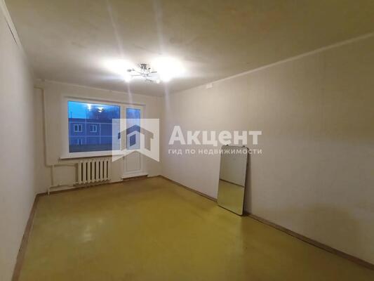 Продам двухкомнатную (2-комн.) квартиру, 5-я Коляновская ул, 80, Иваново г