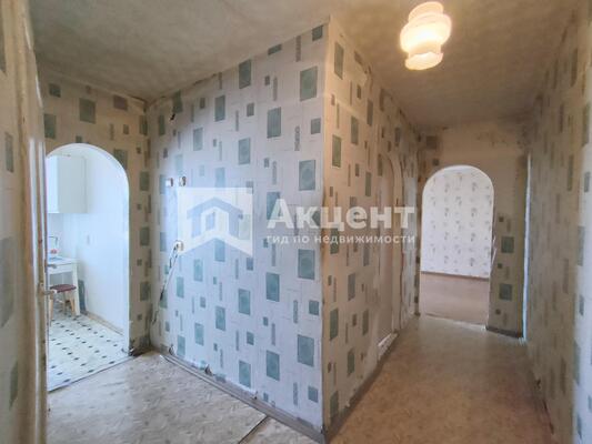 Продам трехкомнатную (3-комн.) квартиру, Возрождения ул, 14, Фурманов г