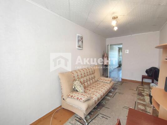 Продам трехкомнатную (3-комн.) квартиру, Возрождения ул, 14, Фурманов г