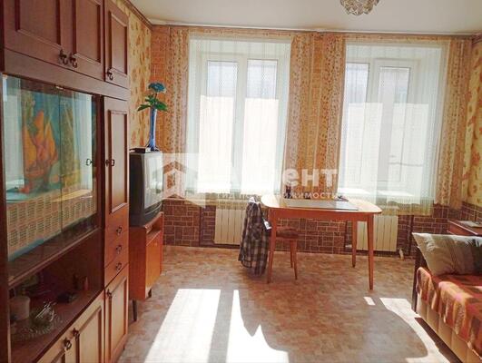 Продам двухкомнатную (2-комн.) квартиру, Ленина пр-кт, 102, Иваново г