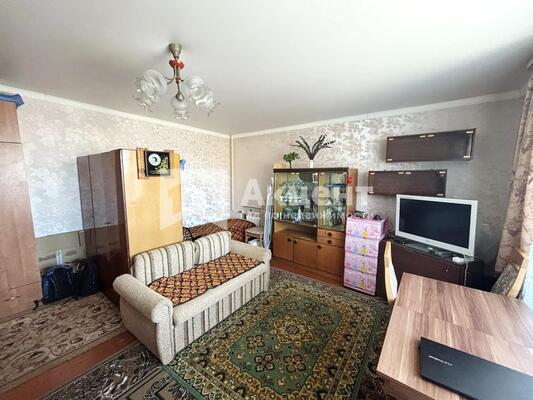 Продам однокомнатную (1-комн.) квартиру, Трудовая ул, 4А, Родники г