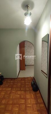 Продам двухкомнатную (2-комн.) квартиру, Владимирская ул, 18, Кохма г