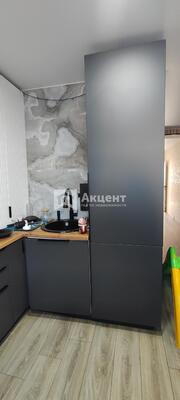 Продам двухкомнатную (2-комн.) квартиру, Сергея Киселева ул, 6, Просторный мкр