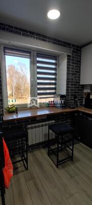 Продам двухкомнатную (2-комн.) квартиру, Сергея Киселева ул, 6, Просторный мкр