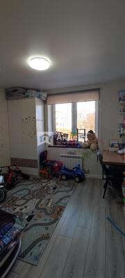 Продам двухкомнатную (2-комн.) квартиру, Сергея Киселева ул, 6, Просторный мкр