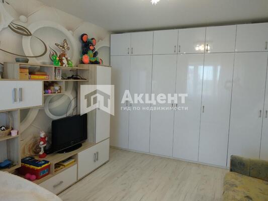 Продам однокомнатную (1-комн.) квартиру, Рождественский мкр, 10, Иваново г