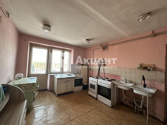 Продам комнату в 4-комн. квартире, Профессиональная ул, 33, Иваново г