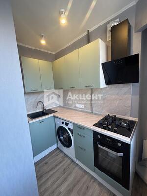 Продам трехкомнатную (3-комн.) квартиру, Громобоя ул, 15, Иваново г