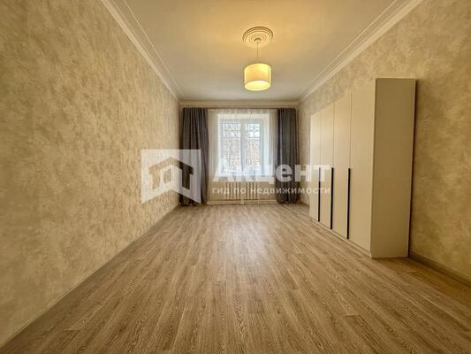 Продам комнату в 3-комн. квартире, Академическая ул, 40, Иваново г