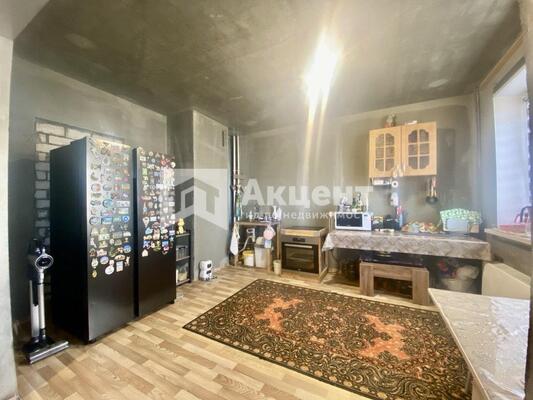 Продам трехкомнатную (3-комн.) квартиру, Рождественский мкр, 10, Иваново г