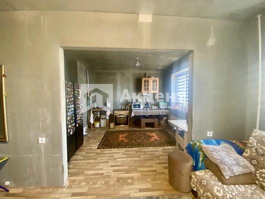 Продам трехкомнатную (3-комн.) квартиру, Рождественский мкр, 10, Иваново г