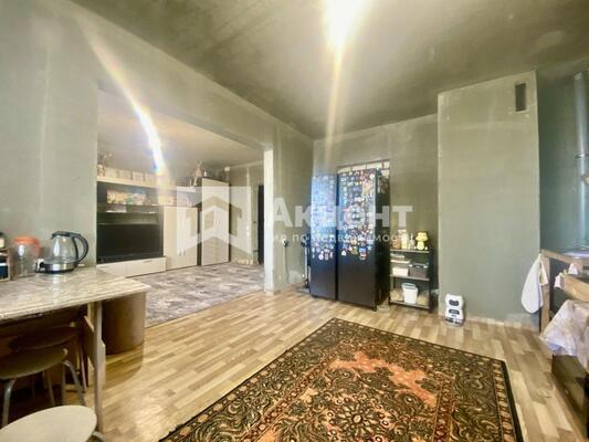 Продам трехкомнатную (3-комн.) квартиру, Рождественский мкр, 10, Иваново г