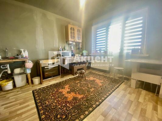 Продам трехкомнатную (3-комн.) квартиру, Рождественский мкр, 10, Иваново г