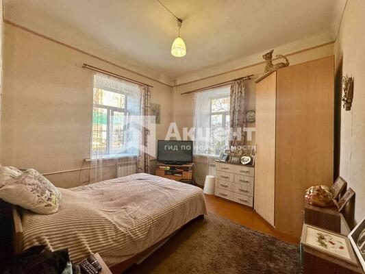 Продам трехкомнатную (3-комн.) квартиру, Пограничный пер, 3, Иваново г