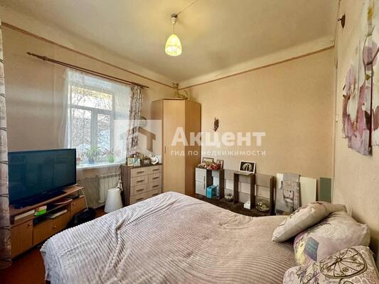 Продам трехкомнатную (3-комн.) квартиру, Пограничный пер, 3, Иваново г