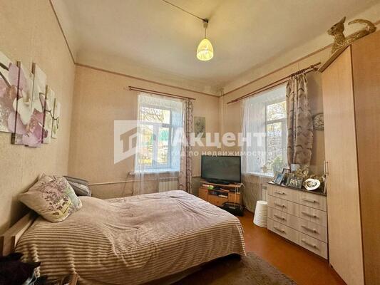 Продам трехкомнатную (3-комн.) квартиру, Пограничный пер, 3, Иваново г