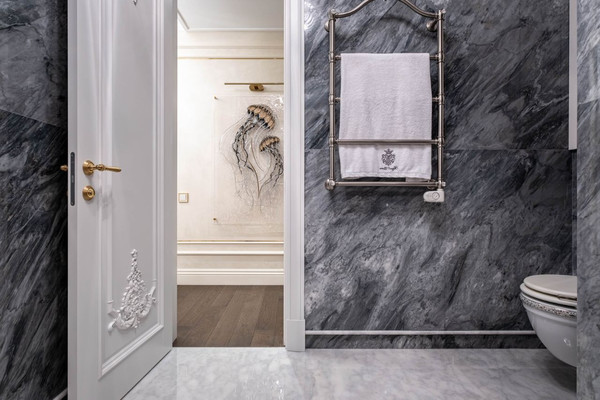 Продам трехкомнатную (3-комн.) квартиру, Газетный пер, 13к2, Москва г