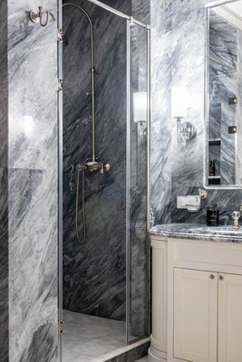 Продам трехкомнатную (3-комн.) квартиру, Газетный пер, 13к2, Москва г