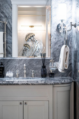 Продам трехкомнатную (3-комн.) квартиру, Газетный пер, 13к2, Москва г