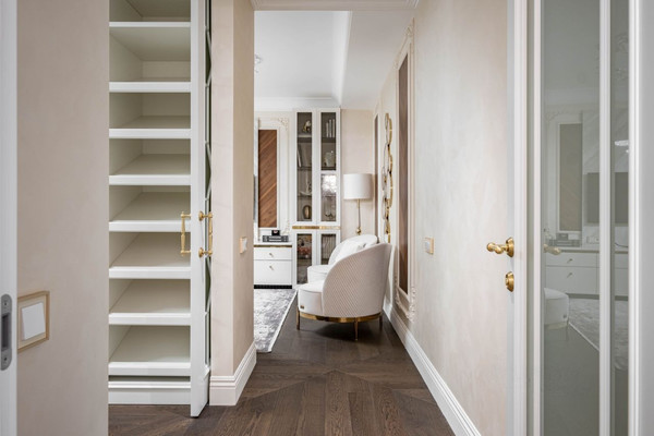 Продам трехкомнатную (3-комн.) квартиру, Газетный пер, 13к2, Москва г