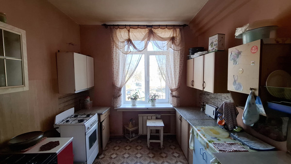 Продам комнату в 5-комн. квартире, Андропова ул, 30/23, Ступино г