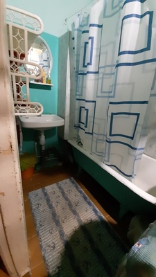 Продам комнату в 5-комн. квартире, Андропова ул, 30/23, Ступино г