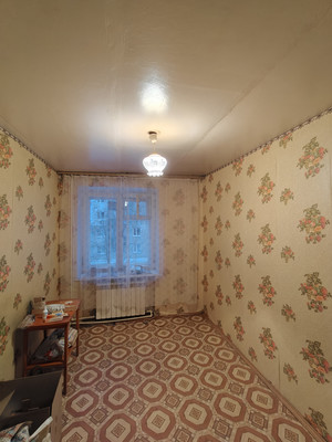 Продам трехкомнатную (3-комн.) квартиру, 2-й мкр, 16, Богородск г