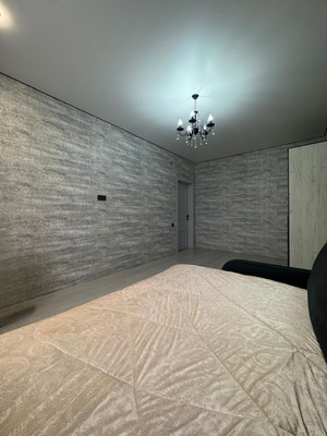 Продам двухкомнатную (2-комн.) квартиру, Кабардинская ул, 230к4, Нальчик г