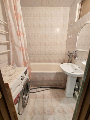 Продам многокомнатную квартиру, Ю.А.Гагарина ул, 22, Нальчик г