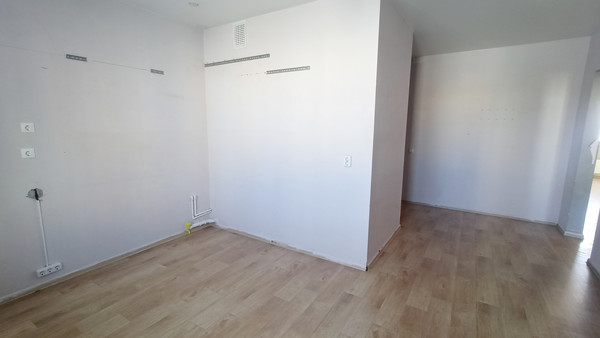 Продам двухкомнатную (2-комн.) квартиру, Самаровская ул, 2, Ханты-Мансийск г