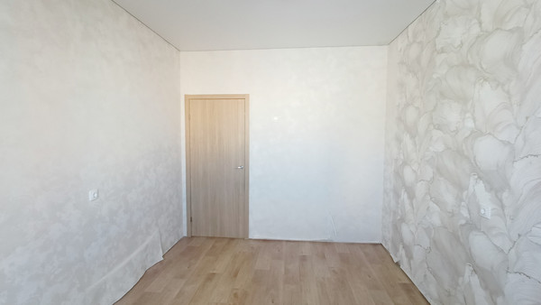 Продам двухкомнатную (2-комн.) квартиру, Самаровская ул, 2, Ханты-Мансийск г