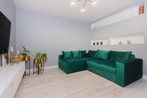 Продам двухкомнатную (2-комн.) квартиру, Луговая ул, 1, Башкино д