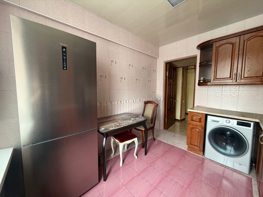 Продам трехкомнатную (3-комн.) квартиру, Чайковского ул, 22, Нальчик г