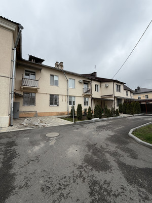 Продам трехкомнатную (3-комн.) квартиру, Чайковского ул, 22, Нальчик г