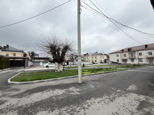 Продам трехкомнатную (3-комн.) квартиру, Чайковского ул, 22, Нальчик г