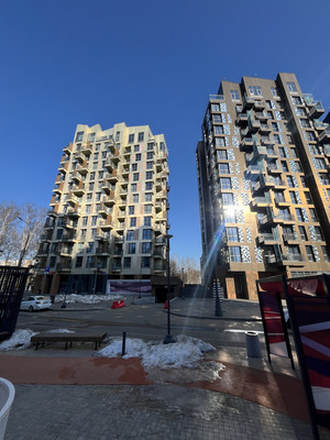 Продам трехкомнатную (3-комн.) квартиру, 1-я Ватутинская ул, 14к1, Десеновское п