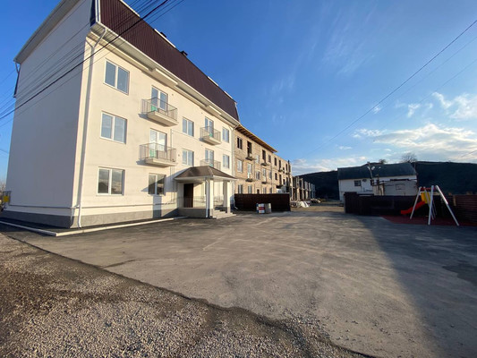 Продам двухкомнатную (2-комн.) квартиру, Им Сижажева М.В. ул, 4, Дыгулыбгей с